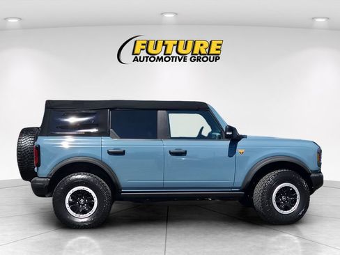 Used 2023 Ford Bronco Badlands AWD/4WD image 3