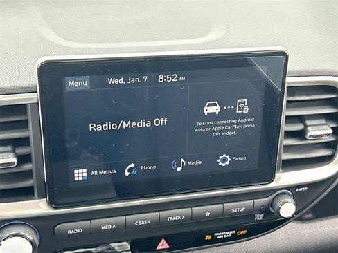 New 2026 Hyundai Venue SE image 24