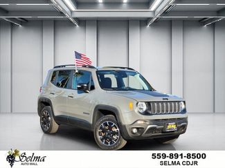 Used 2023 Jeep Renegade Latitude w/ Sun/Sound Group video 1