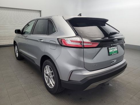 Used 2024 Ford Edge SEL image 5