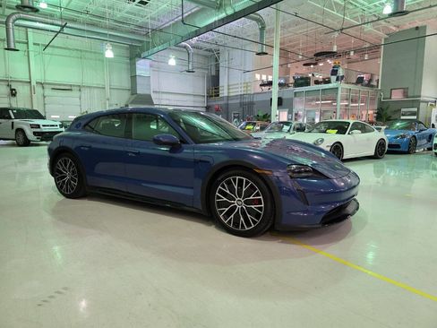 Used 2023 Porsche Taycan 4S AWD/4WD image 54