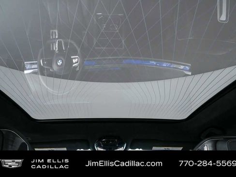 Used 2023 BMW 760i xDrive AWD/4WD image 18