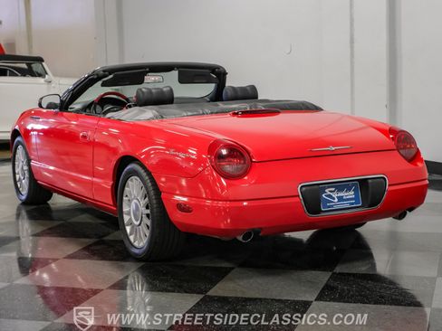 Used 2004 Ford Thunderbird RWD image 9