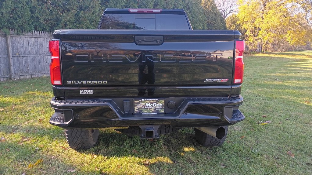 Used 2024 Chevrolet Silverado 2500 ZR2 AWD/4WD image 6