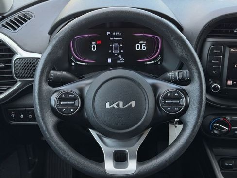 Used 2024 Kia Soul LX w/ Option Group 015 image 17