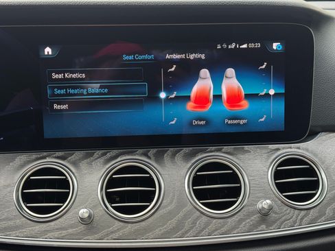 Used 2021 Mercedes-Benz E 350 Sedan w/ Premium Package image 29