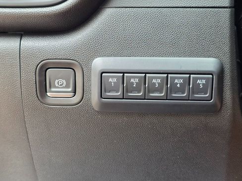 Used 2024 Chevrolet Silverado 2500 W/T w/ WT Convenience Package AWD/4WD image 48