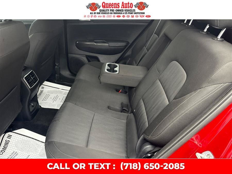 Used 2021 Kia Sportage LX AWD/4WD image 14