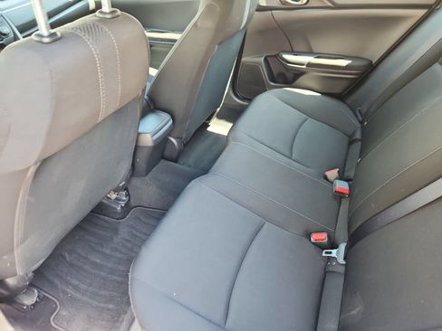 Used 2019 Honda Civic Sport image 11