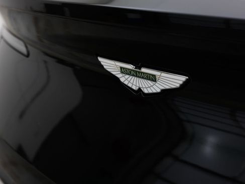 Used 2018 Aston Martin DB11 V12 RWD image 20