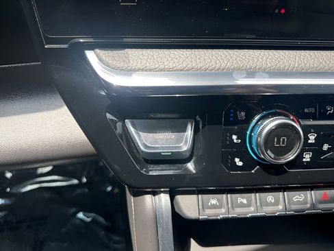 Used 2024 GMC Sierra 1500 Denali image 48