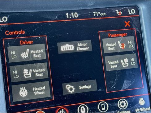 Used 2022 Dodge Charger SXT w/ Plus Group AWD/4WD image 18