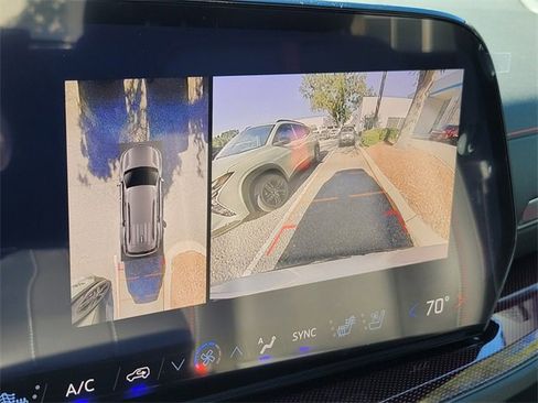 New 2026 Chevrolet Traverse RS image 25