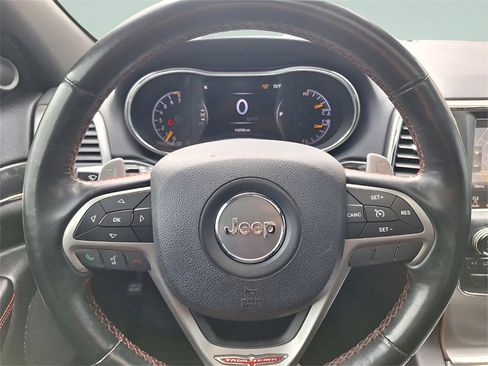 Used 2017 Jeep Grand Cherokee Trailhawk image 19