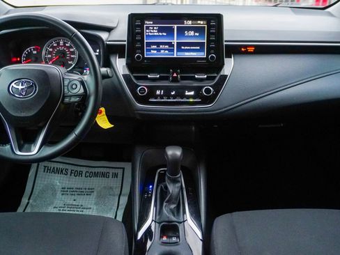 Used 2021 Toyota Corolla SE image 23