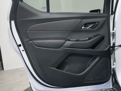 Used 2023 Chevrolet Traverse RS w/ LPO, Floor Liner Package AWD/4WD image 14