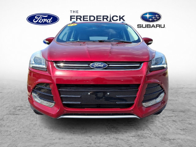 Used 2015 Ford Escape Titanium w/ Equipment Group 301A FWD image 2