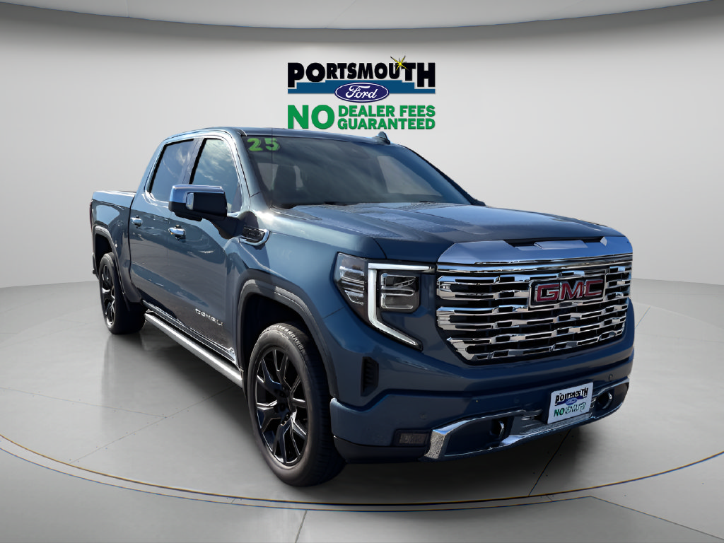 Used 2025 GMC Sierra 1500 Denali w/ Denali Reserve Package AWD/4WD image 26