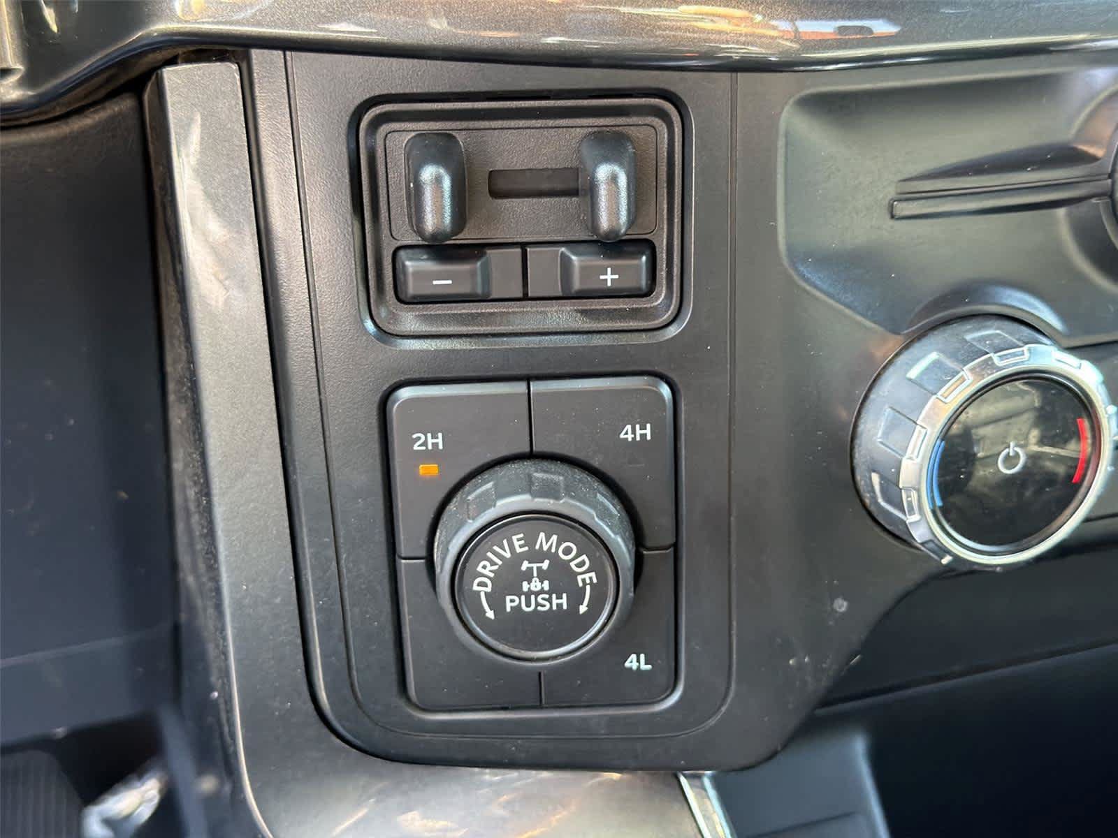 Used 2022 Ford F150 XLT w/ Equipment Group 302A High AWD/4WD image 35
