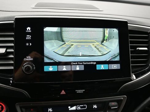 Used 2023 Honda Passport Elite image 19