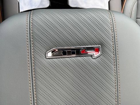 New 2026 GMC Yukon AT4 w/ AT4 Premium Package AWD/4WD image 42