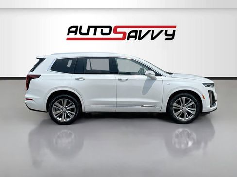 Used 2024 Cadillac XT6 Premium Luxury AWD/4WD image 8