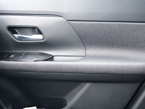 New 2026 Nissan Kicks SV w/ SV Premium Package image 26