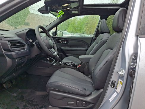 Used 2026 Subaru Forester Limited AWD/4WD image 13