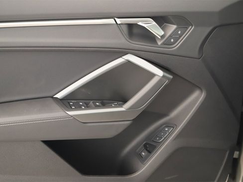 New 2025 Audi Q3 2.0T Premium image 22