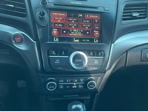 Used 2018 Acura ILX FWD image 15