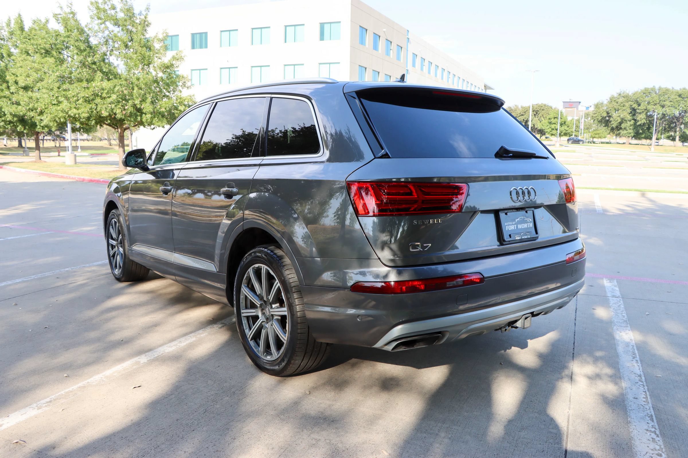 Used 2019 Audi Q7 3.0T Premium Plus AWD/4WD image 5