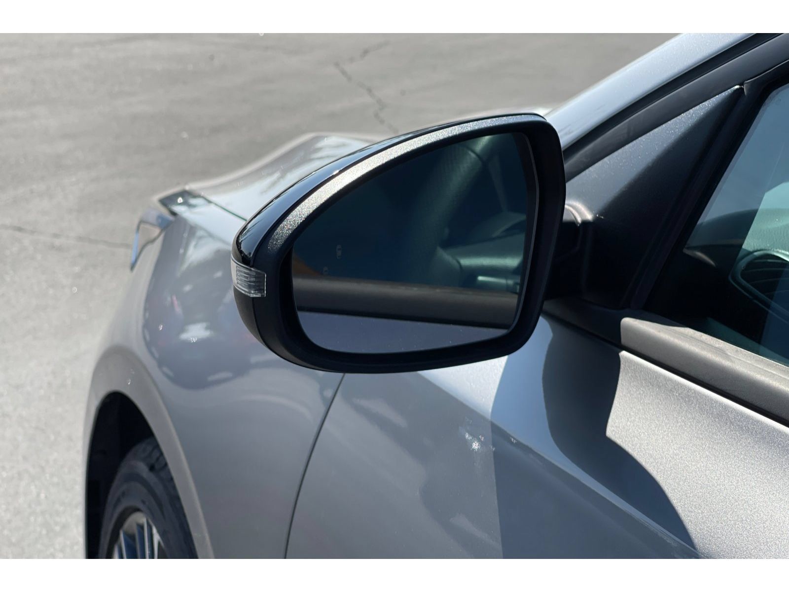 Used 2023 Kia Forte GT-Line FWD image 11