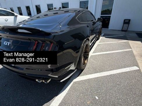 Used 2019 Ford Mustang GT Premium w/ GT Performance Package RWD image 10