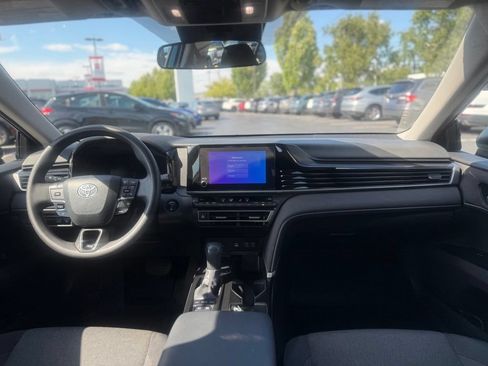 Used 2025 Toyota Camry LE FWD image 20