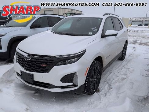 Used 2024 Chevrolet Equinox RS image 1
