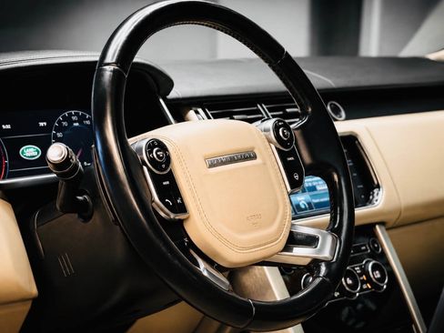 Used 2014 Land Rover Range Rover Supercharged AWD/4WD image 14