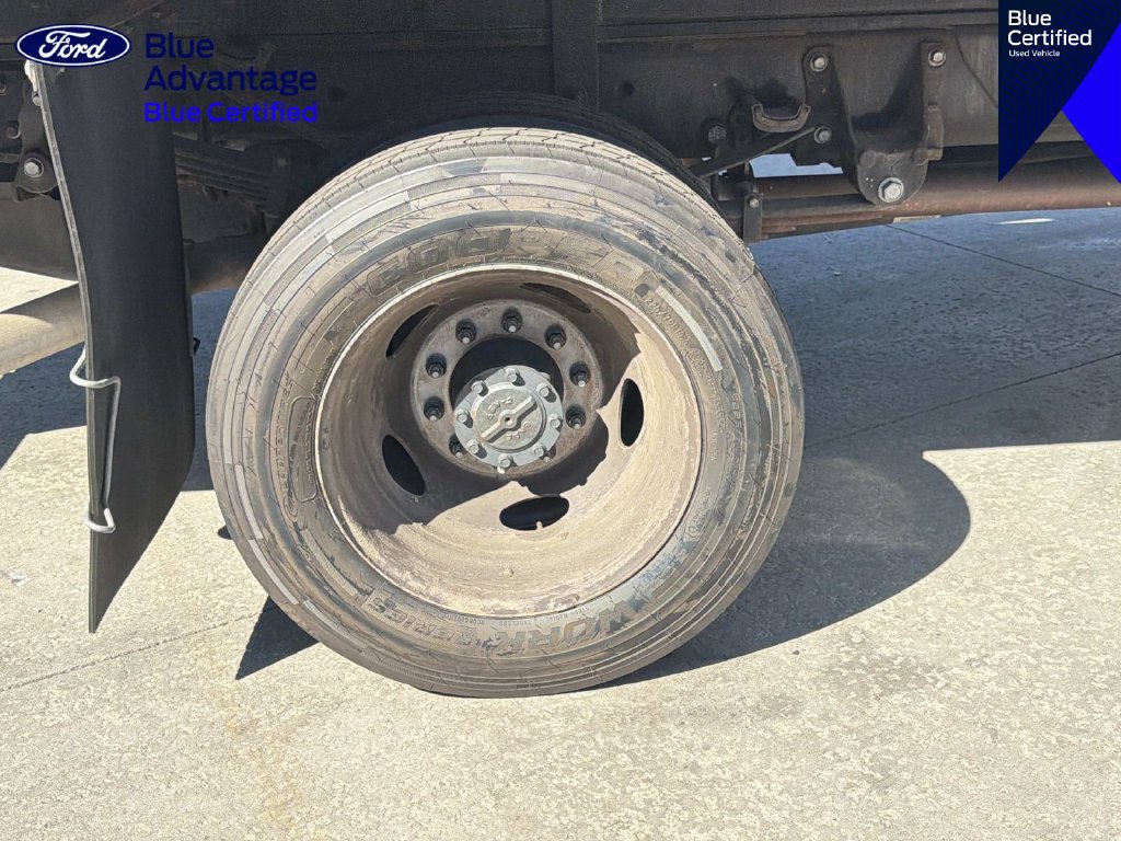 Used 2021 Ford F550 2WD Regular Cab Super Duty image 7