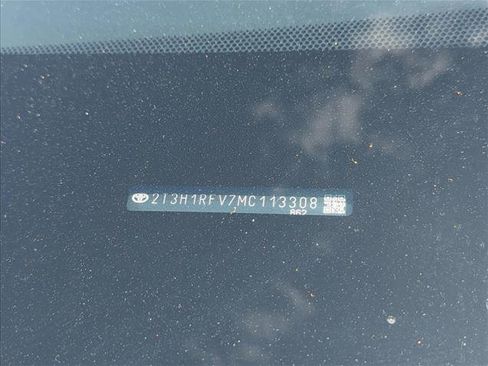 Certified 2021 Toyota RAV4 LE FWD image 27