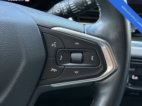 Used 2025 Chevrolet Trax LT w/ Driver Confidence Package FWD image 27