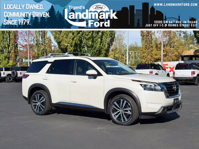 Used 2024 Nissan Pathfinder Platinum w/ Cargo Package AWD/4WD image 1