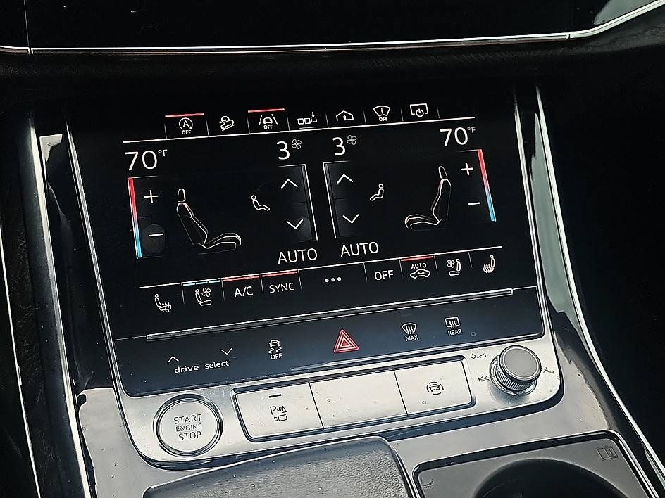 Used 2019 Audi Q8 Prestige AWD/4WD image 21