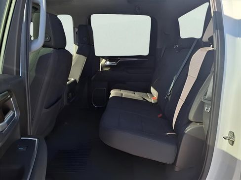 Used 2024 Chevrolet Silverado 3500 LT w/ Convenience Package image 14