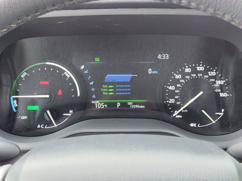 Used 2026 Toyota Sienna XLE FWD image 22