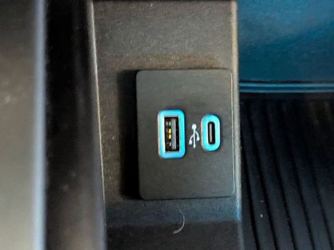 Certified 2020 Ford F250 XLT w/ XLT Premium Package image 29