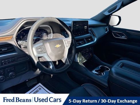 Used 2023 Chevrolet Tahoe Premier AWD/4WD image 13