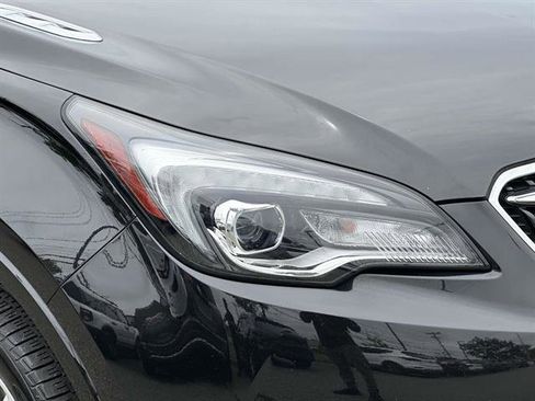 Used 2019 Buick Envision Premium image 8