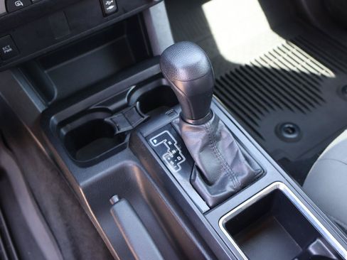 Used 2019 Toyota Tacoma SR w/ SR Convenience Package RWD image 25