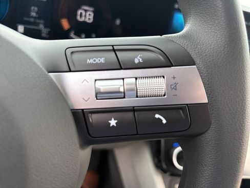 New 2026 Hyundai Tucson SEL image 18