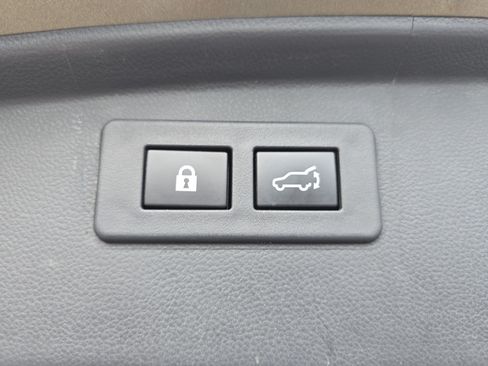 Used 2022 Subaru Outback Touring XT AWD/4WD image 15