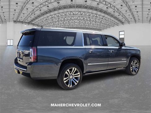 Used 2019 GMC Yukon XL Denali w/ Denali Ultimate Package image 7